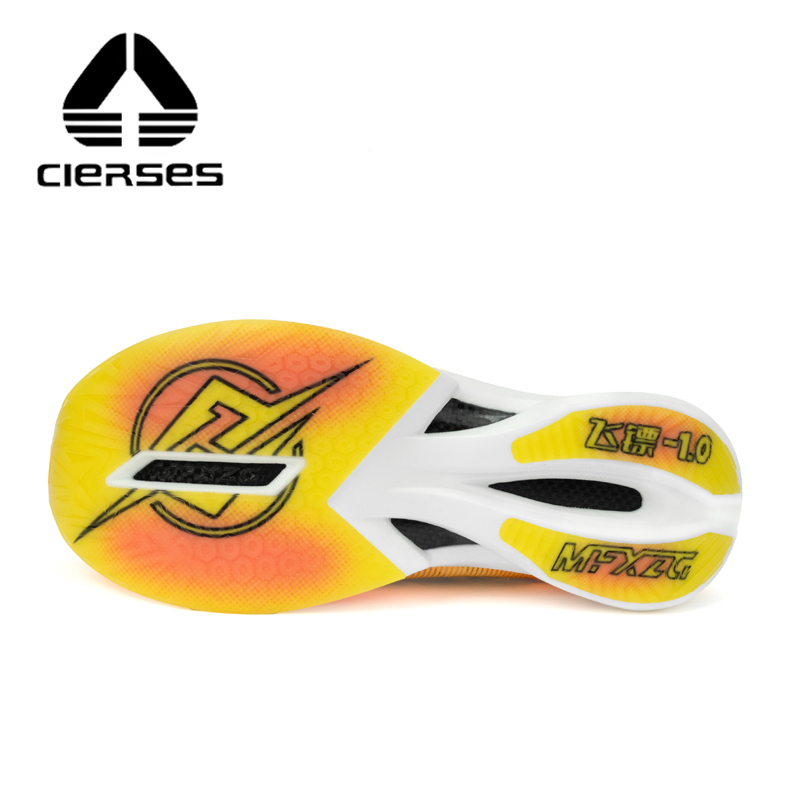 CIERSES MFXZG Carbon Plate Mar - Ultragear Running incelemesi ve fiyatı